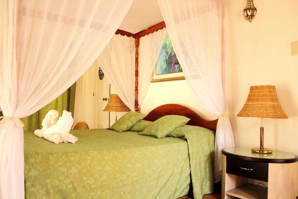 Le Palme Beach Resort Pandan Exterior foto